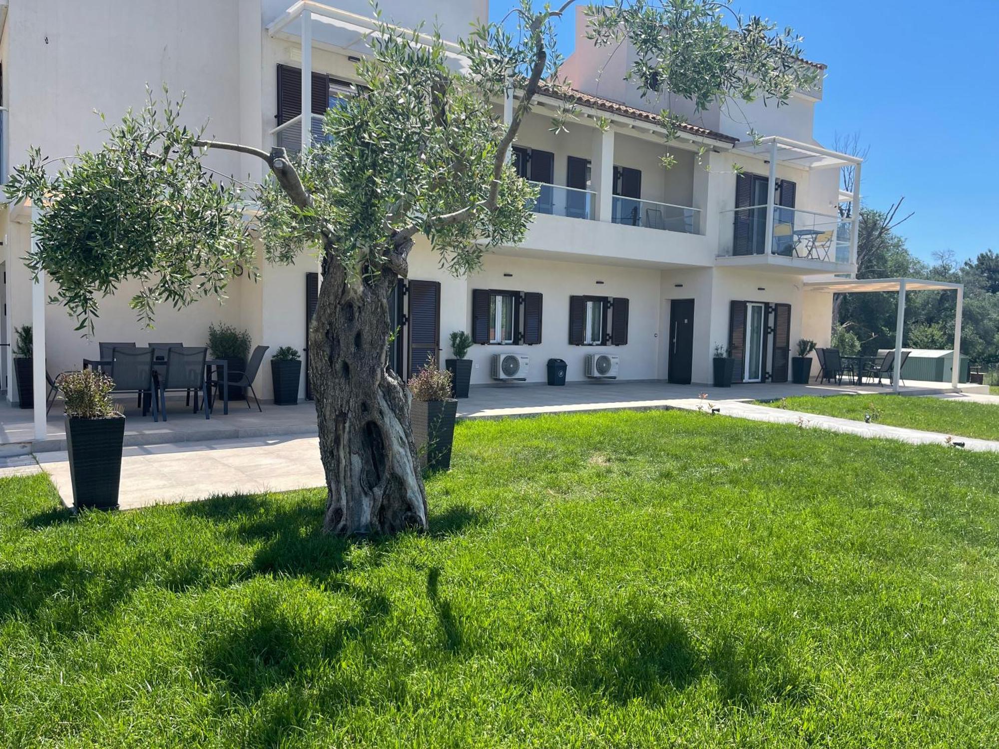 Villa Rodelia 1 Roda  Eksteriør billede